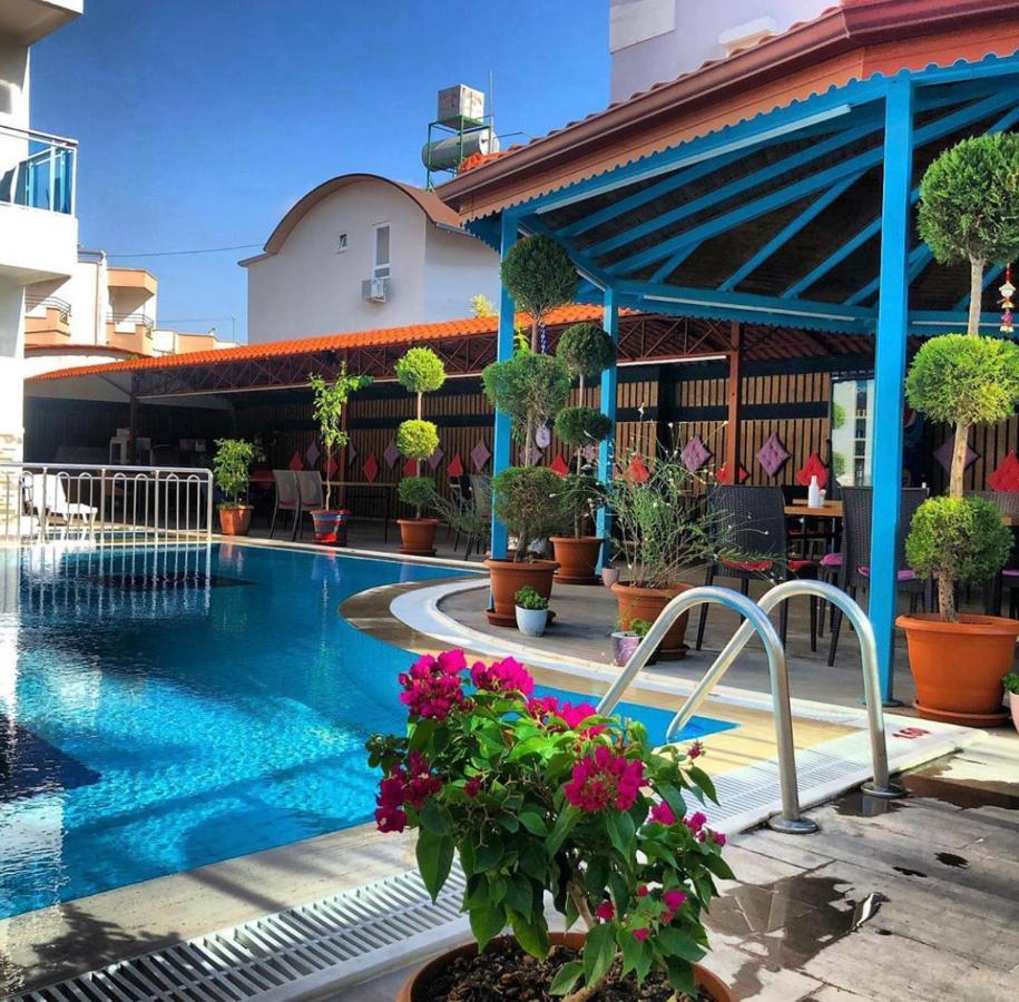 Wonder Life Hotel Side Exterior foto